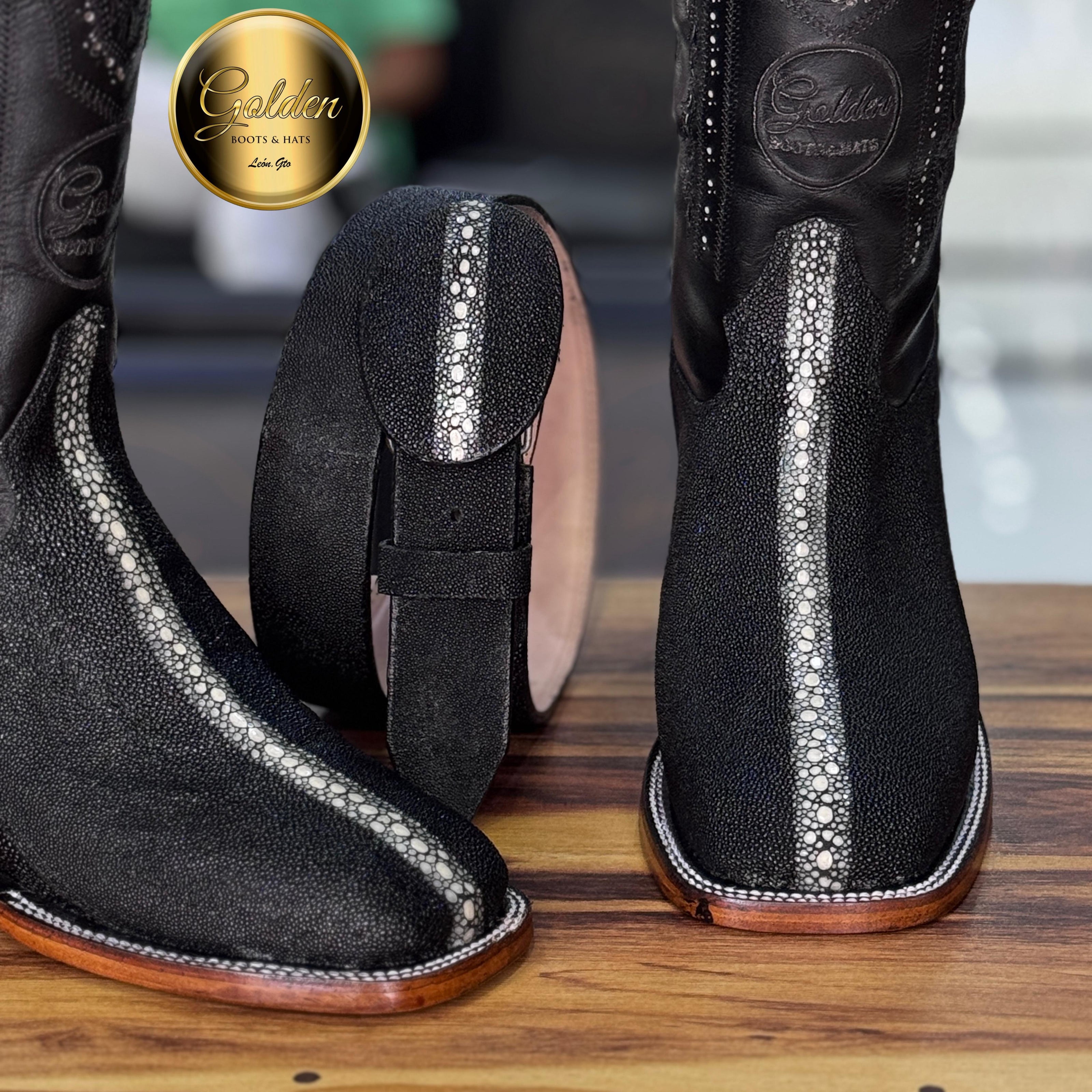 Bota Bulldog Golden Mantarraya Reyna