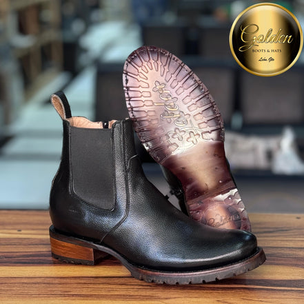 Botín Oval Golden Venado Negro Suela Truck ( Golden )