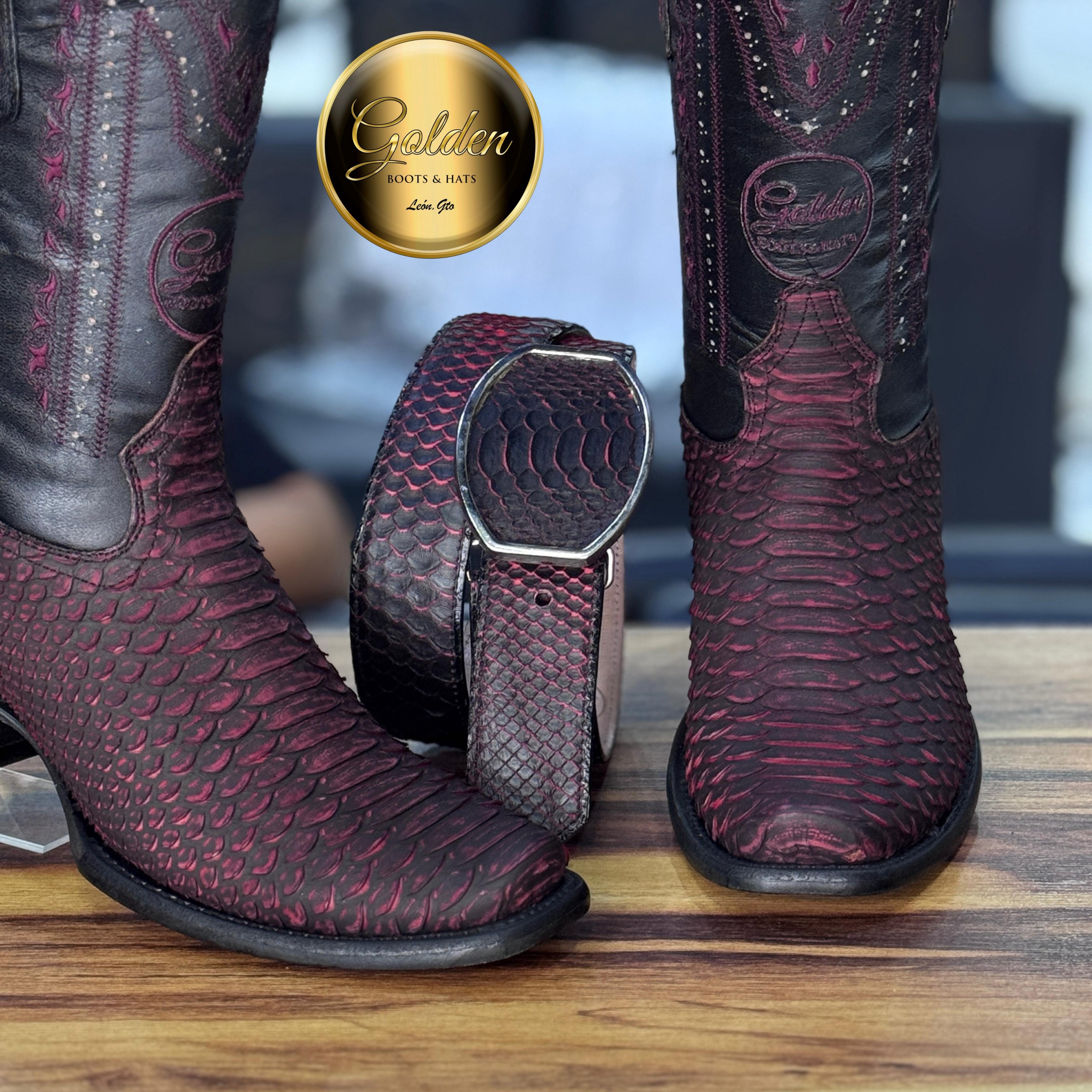 Bota Dubay Golden Piton Blaccherry