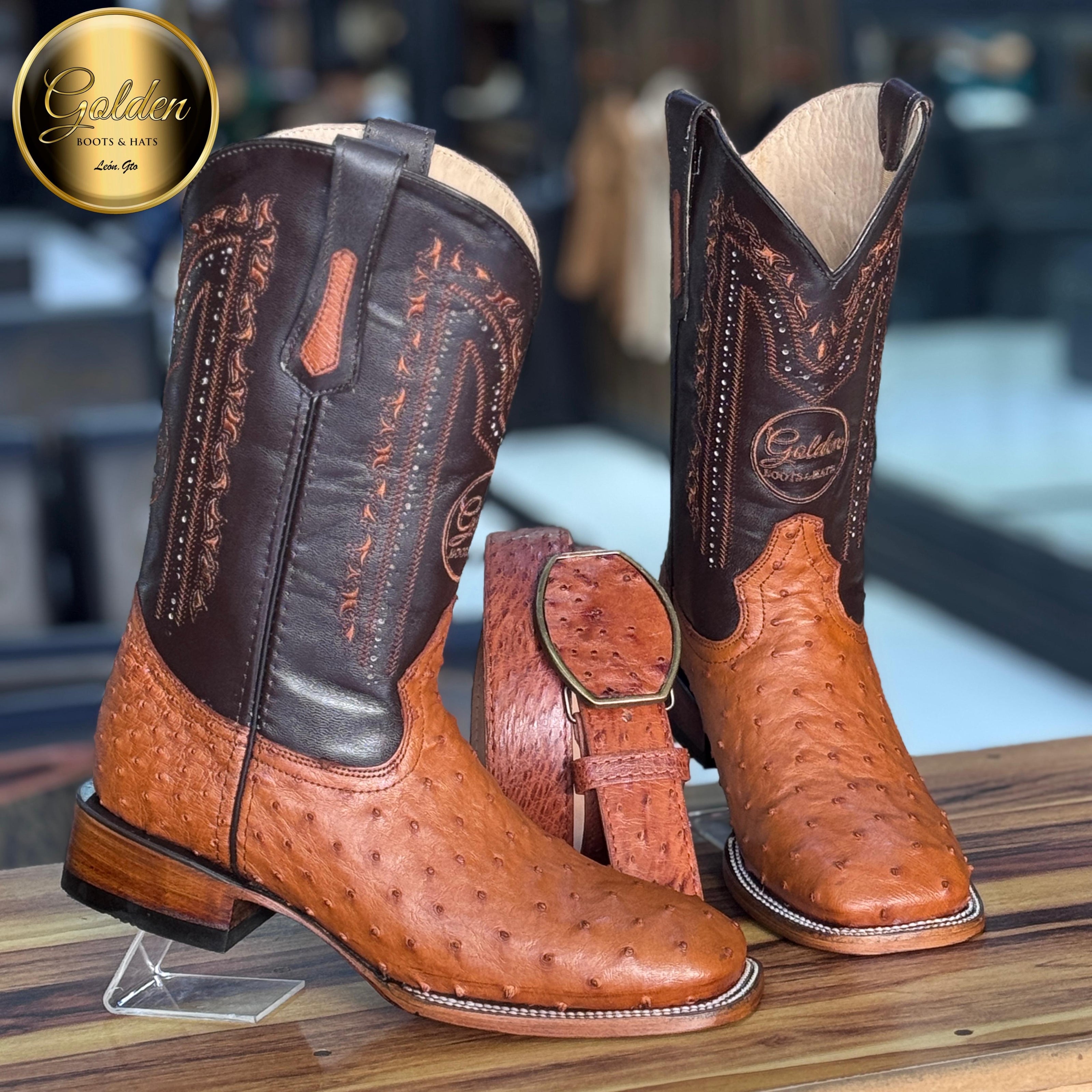 Bota Bulldog Golden Aveztruz Coñac